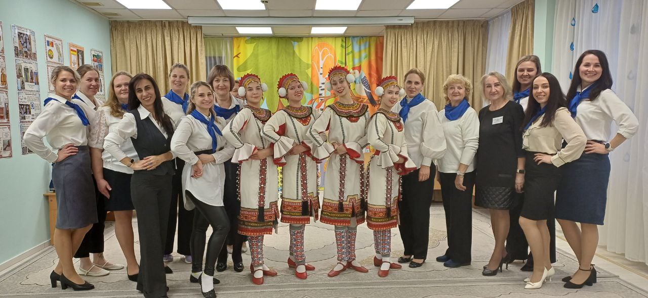 Семинар-практикум  на тему: «Формирование у старших дошкольников представлений о России как многонациональном государстве в рамках реали реализации программы воспитания»